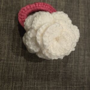 Elegant Pink and White Floral Hair Accessory